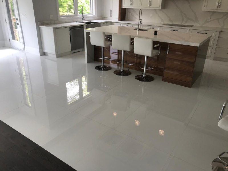 High-gloss white porcelain kitchen floor
